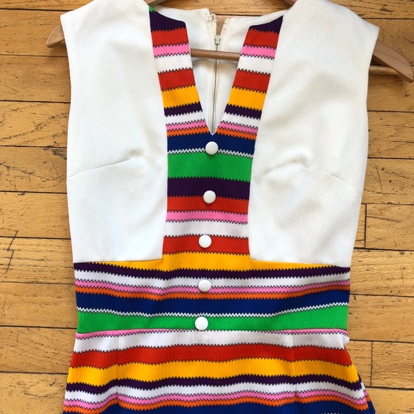 70’s authentic Vintage Gem! ✨ - Picture 2 of 5